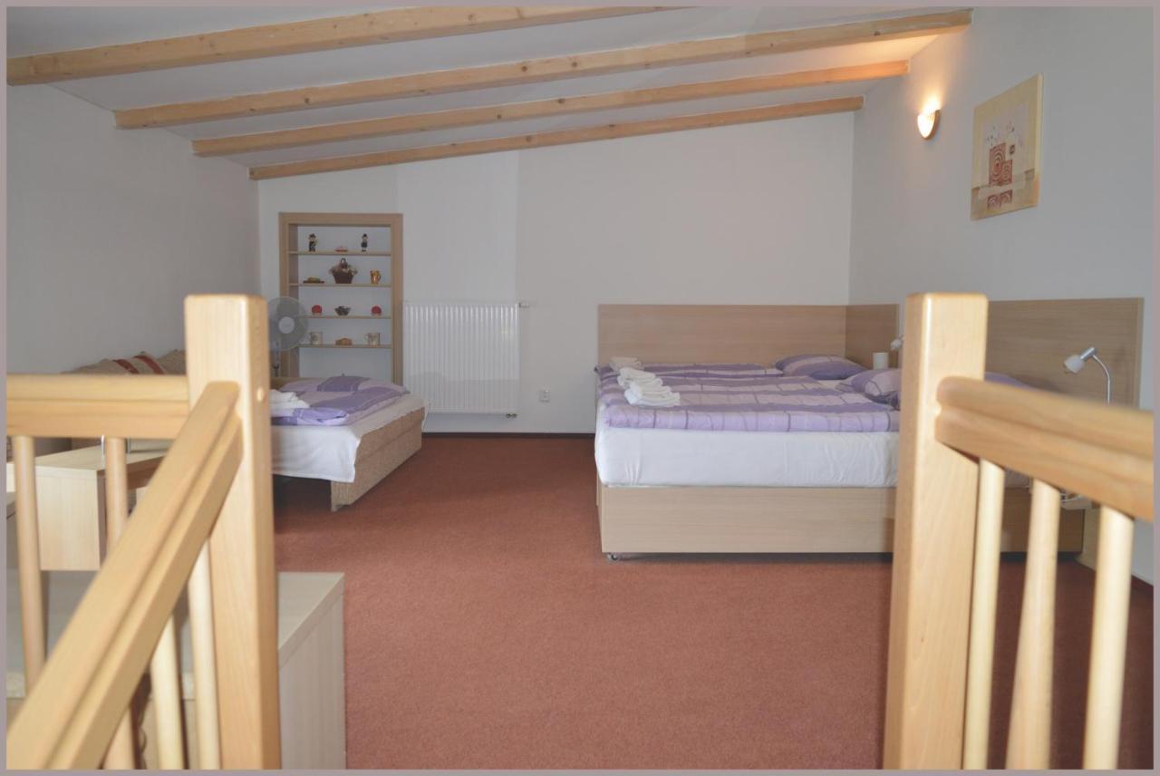 Apartmany Tiva Ostrava Eksteriør bilde